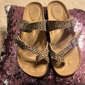 Time and Tru sandals